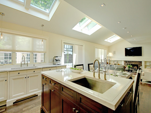 Cambria Torquay Quartz  With White Cabinets Kitchen Design Ideas