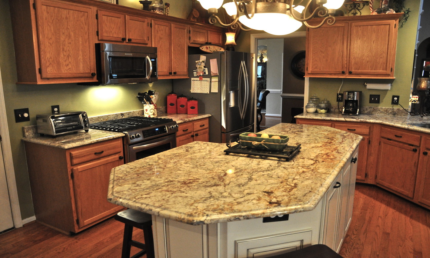 Typhoon Bordeaux Granite Countertops Design Ideas