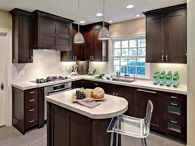 Dark Cabinets With White Countertops, Kitchen Backsplash Ideas For Dark Cabinets And Light Countertops