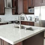 Backsplash Color Selection Looks Best White Granite
