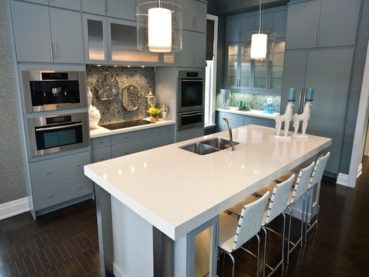 Top 13 White Quartz Kitchen Countertops Design Ideas